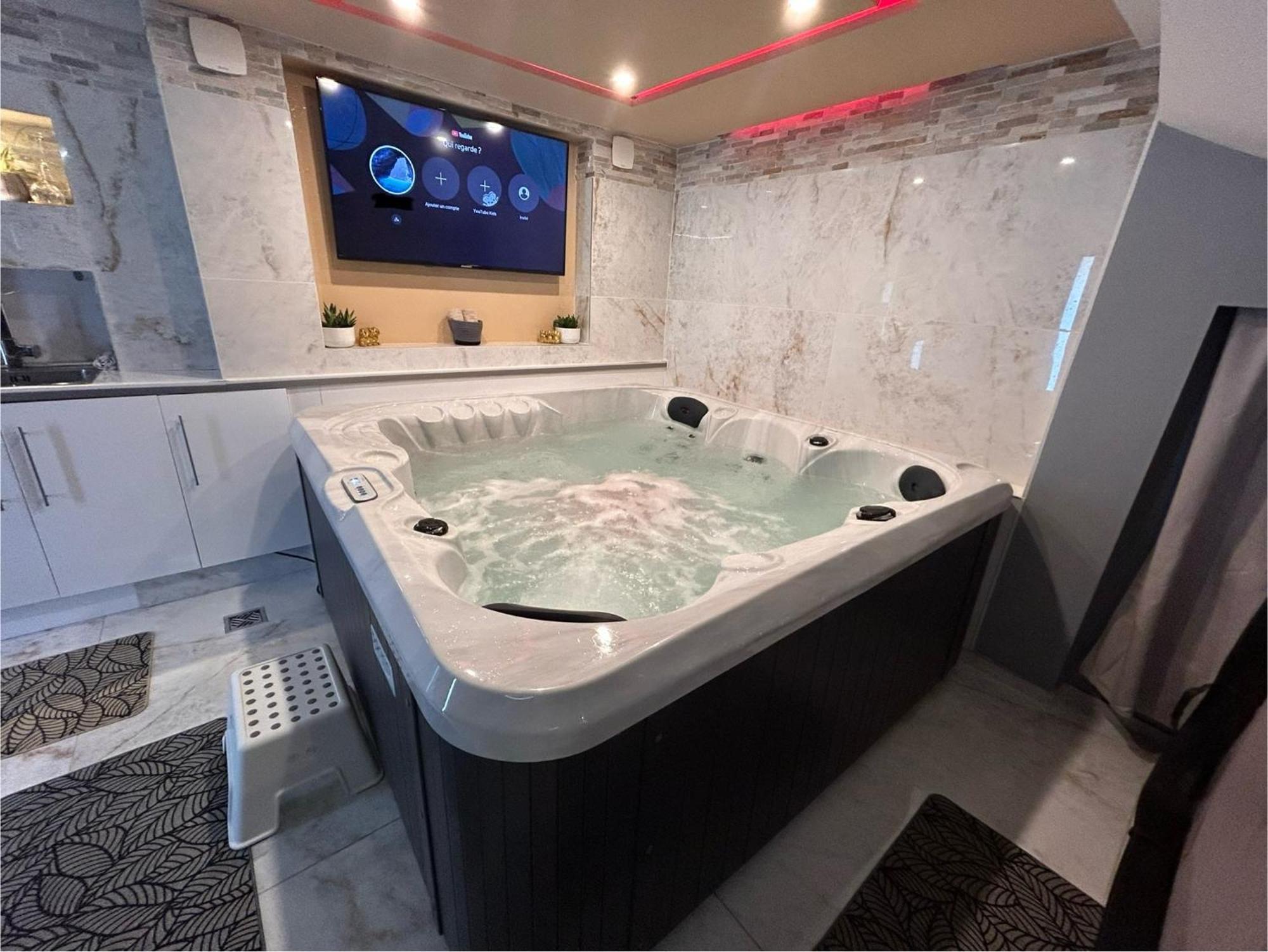 Spa Jacuzzi Moon White Vaudherland Esterno foto